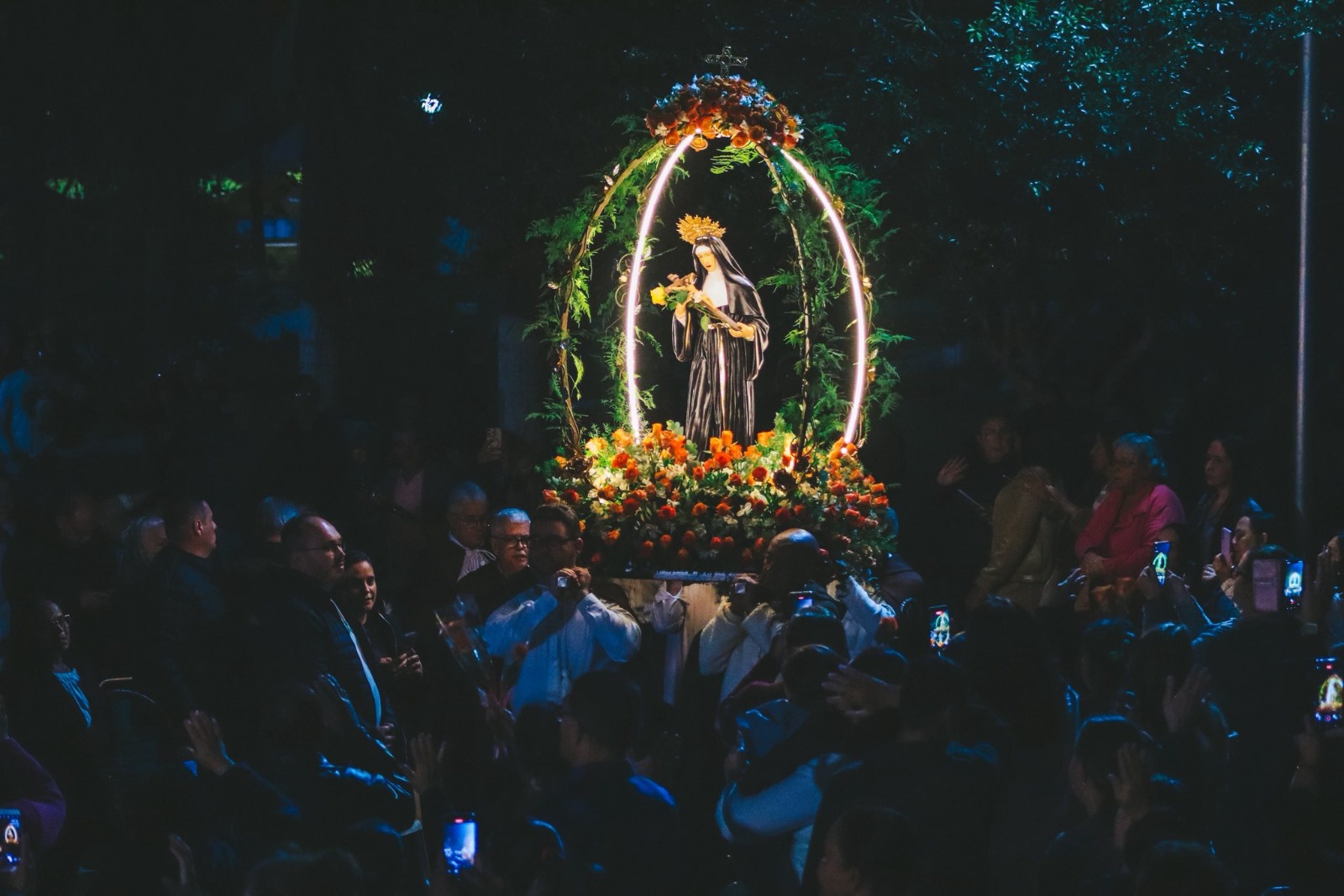 Dia de Santa Rita foi comemorado com muita fé e devoção